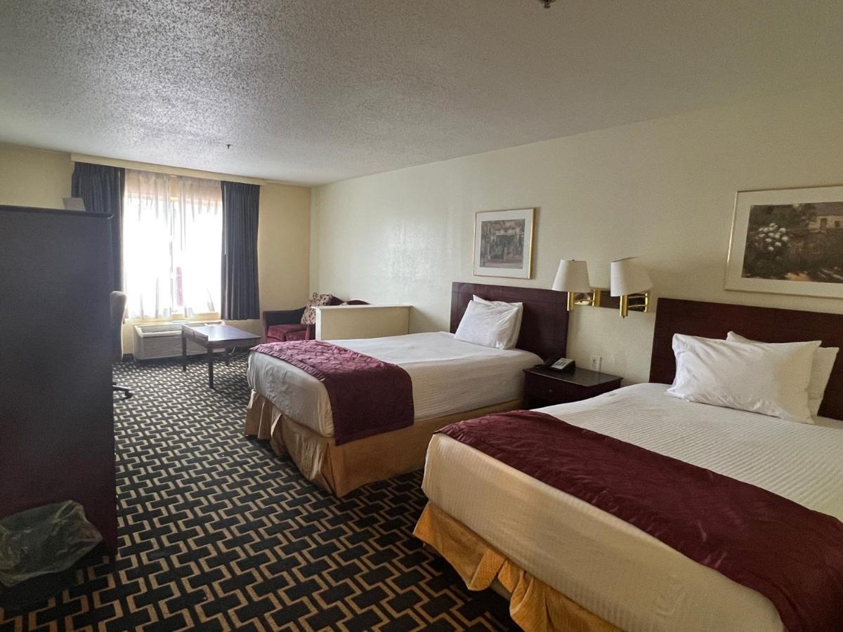Budgetel Inns & Suites Fairfield 外观 照片