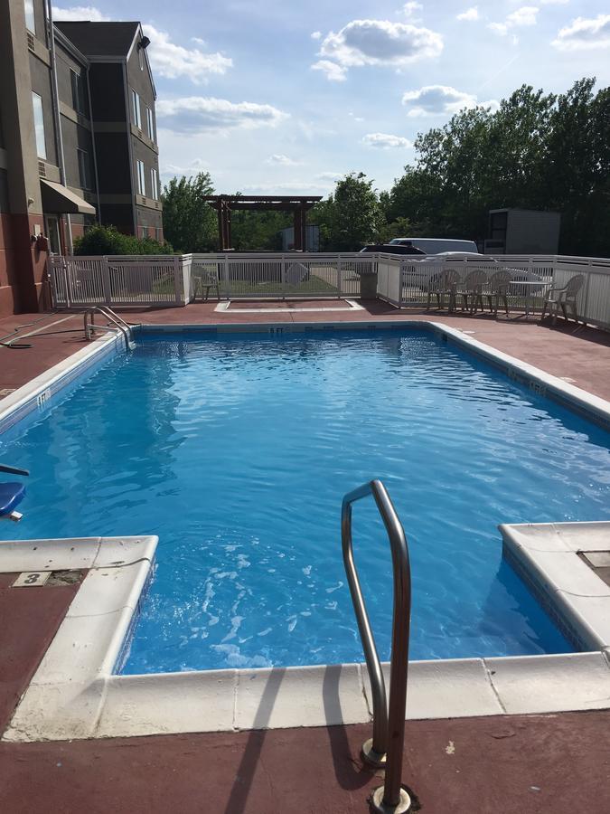 Budgetel Inns & Suites Fairfield 外观 照片